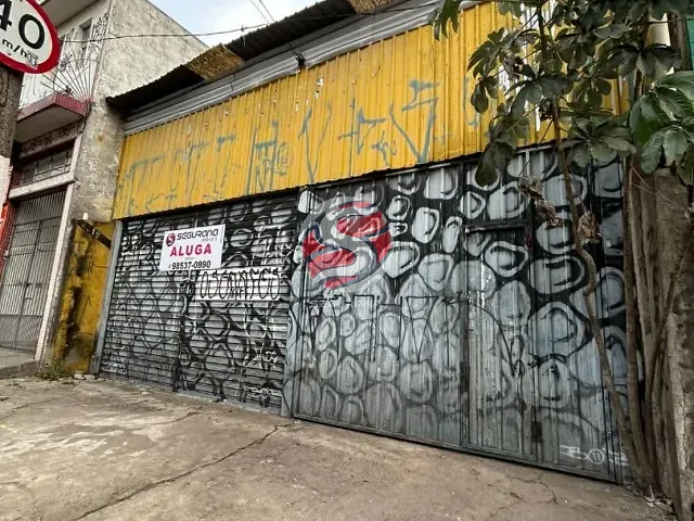 Galpão / Barracão com 300m², para alugar, no bairro Vila Ema em São Paulo