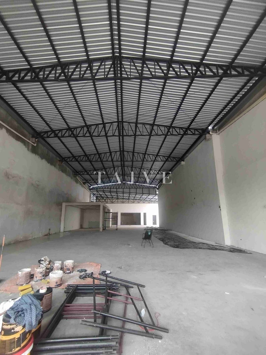 Depósito-Galpão-Armazém para alugar, 700m² - Foto 2