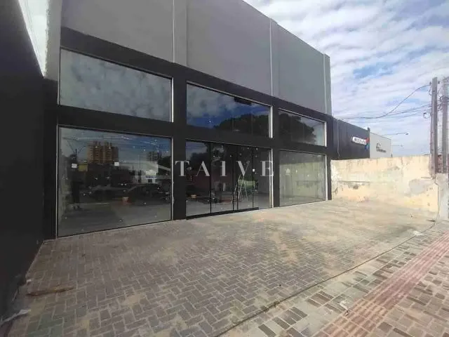 Galpão / Barracão com 800m², para alugar, no bairro Jardim Agari em Londrina