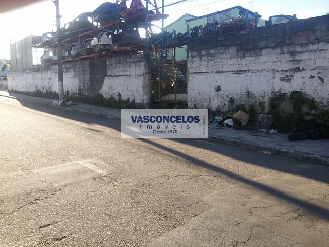 Galpão / Barracão com 1000m², à venda, no bairro Vila Tatetuba em São José dos Campos