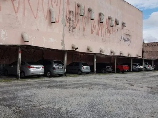 Galpão / Barracão com 887m², à venda ou para alugar, no bairro Centro em Santo André