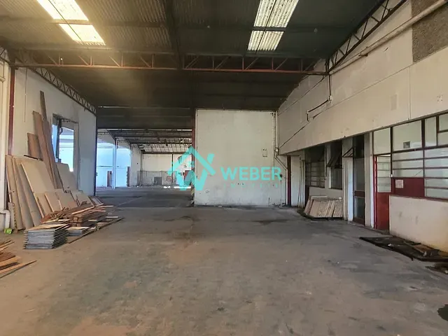 Galpão / Barracão com 10485m², para alugar, no bairro São Jorge em Novo Hamburgo
