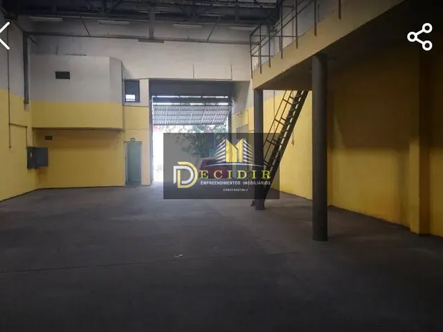 Galpão / Barracão com 550m², para alugar, no bairro Brás em São Paulo
