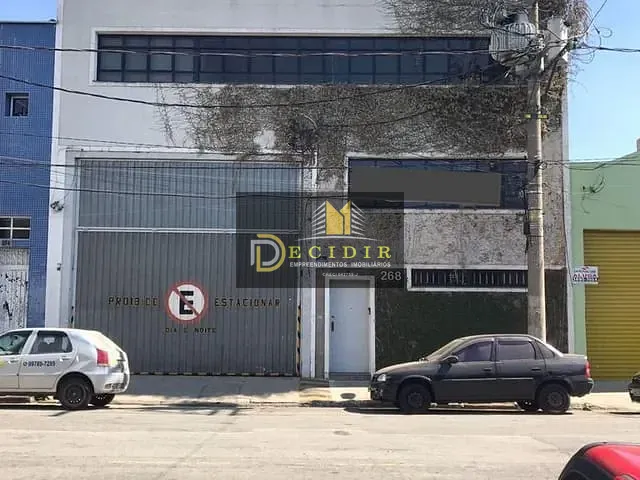 Galpão / Barracão com 550m², para alugar, no bairro Brás em São Paulo