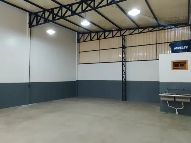 Galpão / Barracão para alugar, no bairro Cordeiros em Itajaí