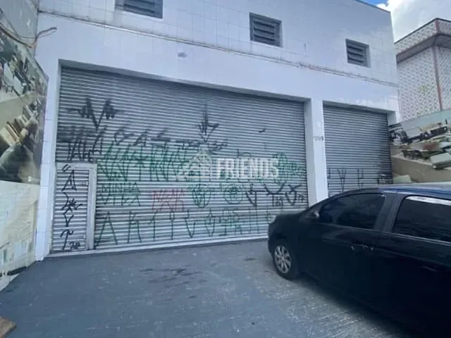 Galpão / Barracão com 670m², para alugar, no bairro Cangaíba em São Paulo
