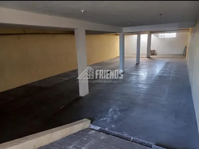 Galpão / Barracão com 670m², para alugar, no bairro Cangaíba em São Paulo