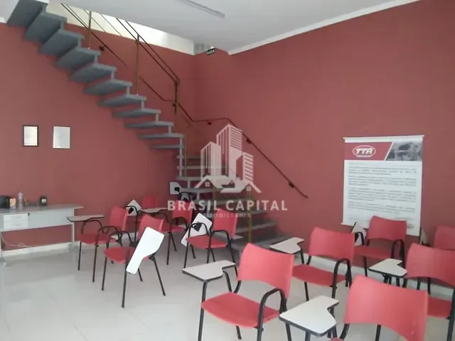 Galpão / Barracão à venda, no bairro Jardim Nova Manchester em Sorocaba