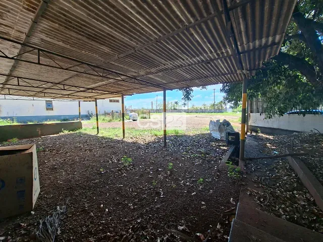 Galpão / Barracão com 5000m², à venda, no bairro Setor 3 em Ibiporã
