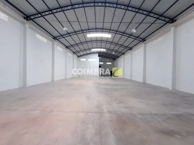 Galpão / Barracão com 630m², para alugar, no bairro Prainha em Santarém