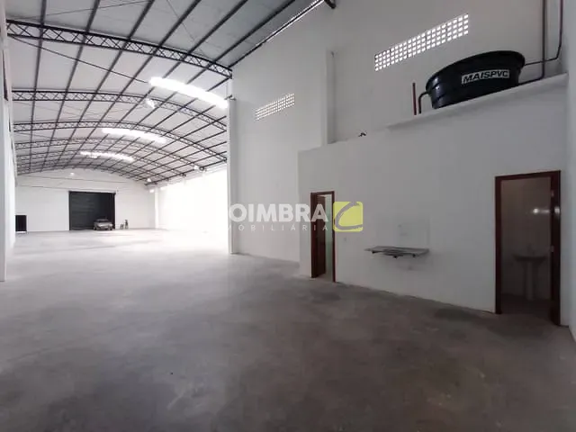 Galpão / Barracão com 630m², para alugar, no bairro Prainha em Santarém