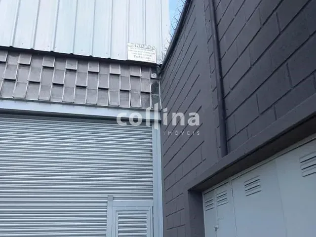 Galpão / Barracão com 225m², para alugar, no bairro Jardim Santo Estêvão em Carapicuíba