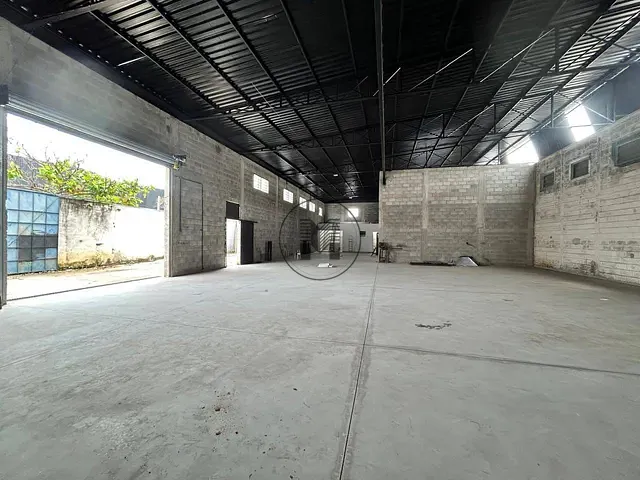 Galpão / Barracão para alugar, no bairro Parque Aeroporto em Taubaté