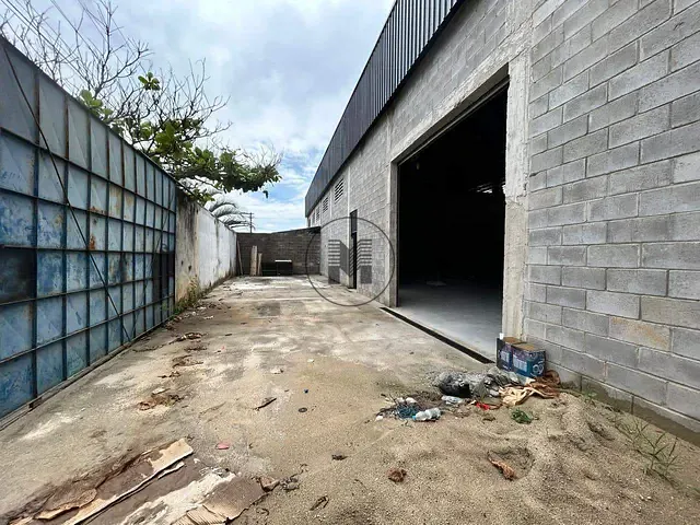 Galpão / Barracão para alugar, no bairro Parque Aeroporto em Taubaté