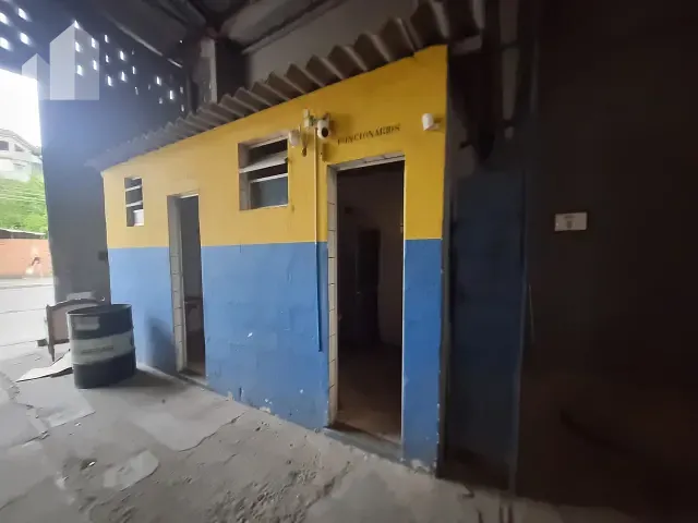 Galpão / Barracão para alugar, no bairro Jardim Gramacho em Duque de Caxias