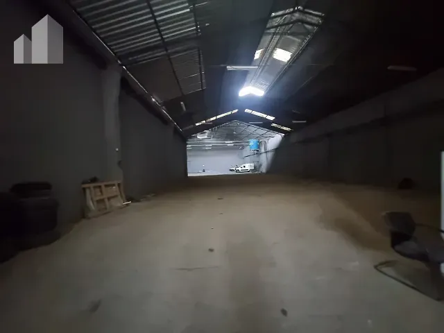 Galpão / Barracão para alugar, no bairro Jardim Gramacho em Duque de Caxias