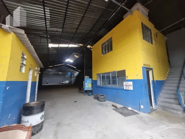 Galpão / Barracão para alugar, no bairro Jardim Gramacho em Duque de Caxias