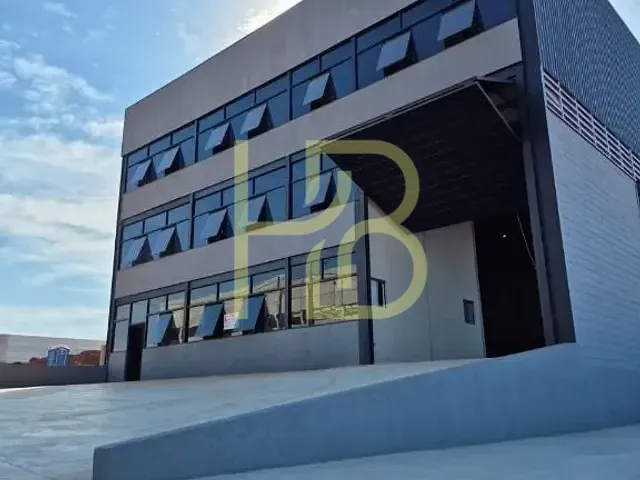 Galpão / Barracão com 1200m², para alugar, no bairro Éden em Sorocaba