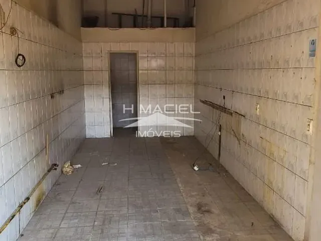 Galpão / Barracão com 253m², para alugar, no bairro Jardim Eulina em Campinas
