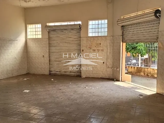 Galpão / Barracão com 253m², para alugar, no bairro Jardim Eulina em Campinas