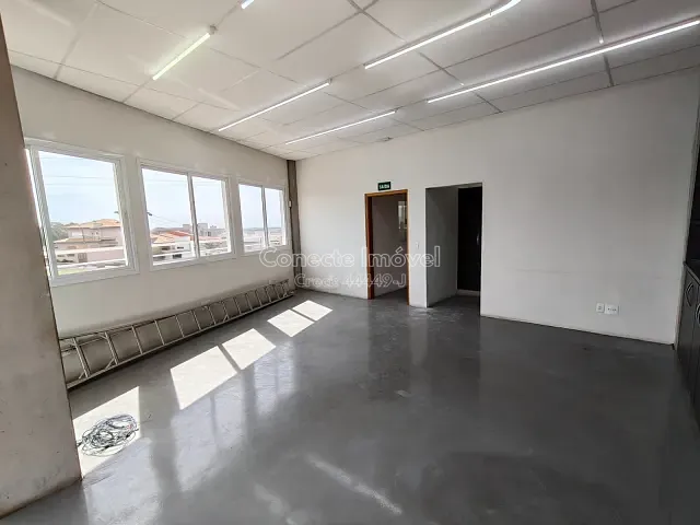Galpão / Barracão para alugar, no bairro Jardim Sylvio Rinaldi II em Jaguariúna