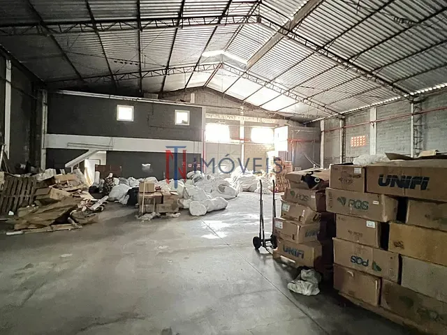 Galpão / Barracão com 2100m², para alugar, no bairro Recreio Estoril em Atibaia