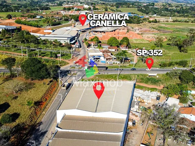 Galpão / Barracão com 2500m², para alugar, no bairro Cubatão em Itapira