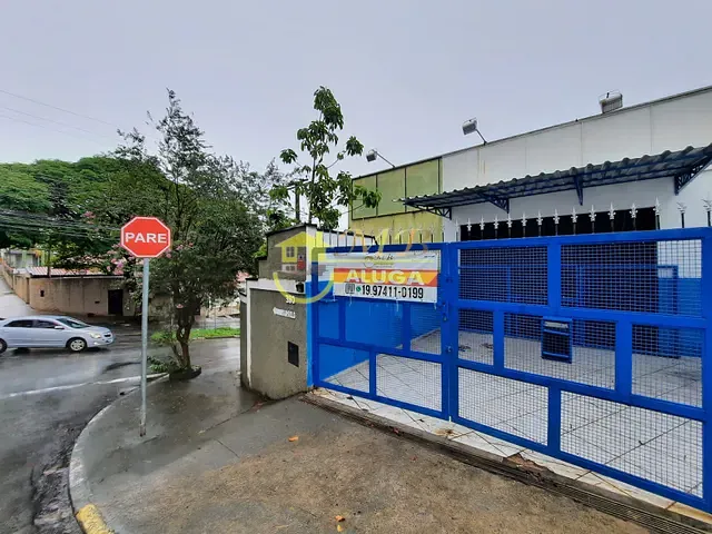 Galpão / Barracão com 273m², para alugar, no bairro Vila Industrial em Campinas