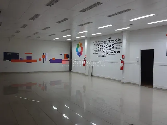 Galpão / Barracão à venda, no bairro Centro em Piracicaba