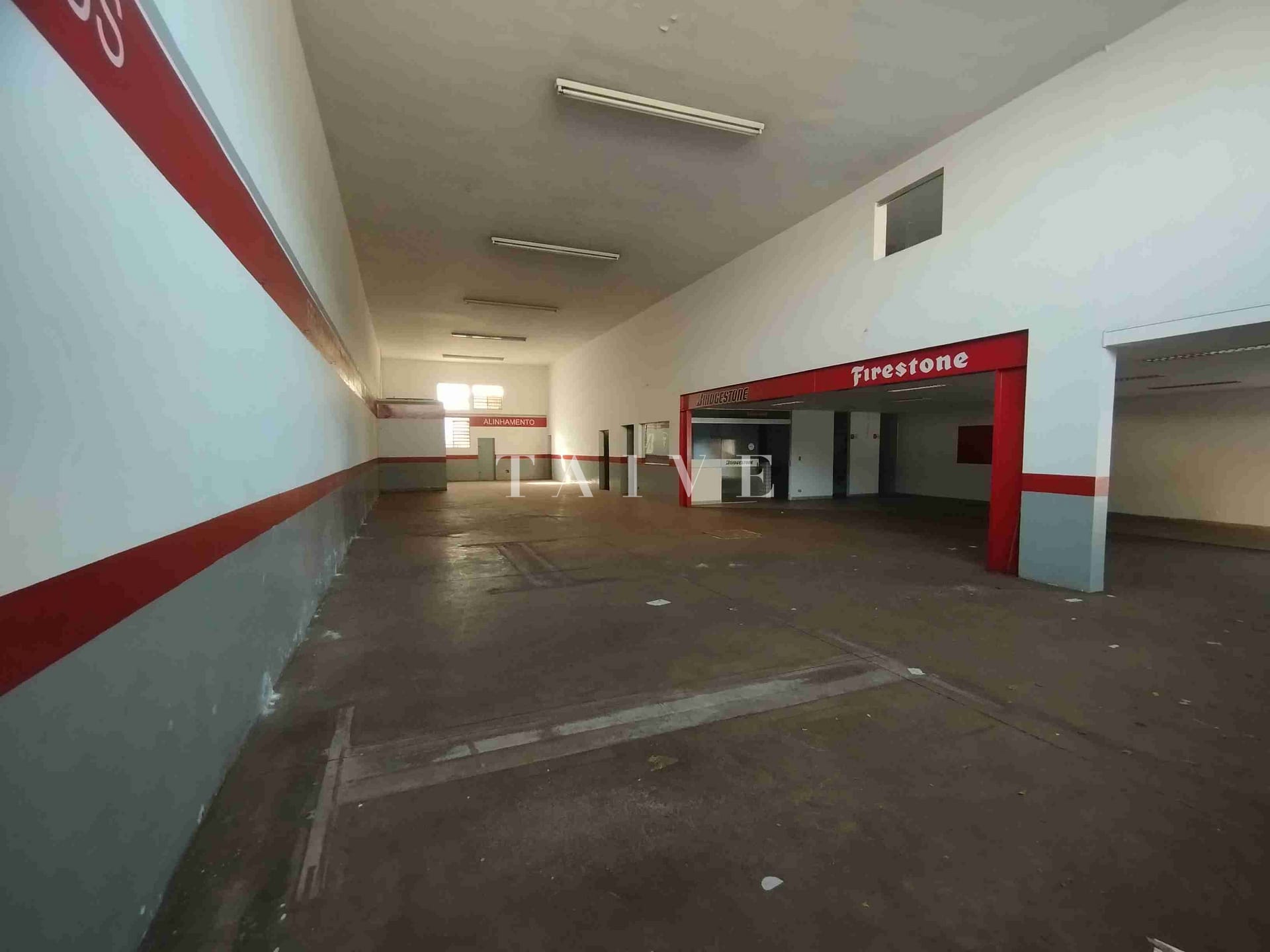 Depósito-Galpão-Armazém para alugar, 750m² - Foto 2