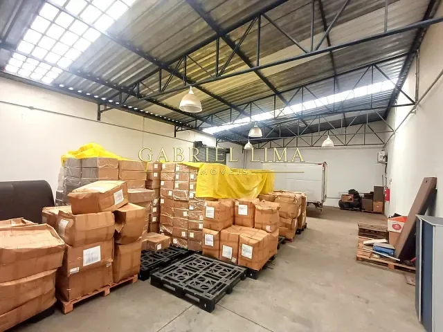 Galpão / Barracão com 307m², à venda, no bairro Vila de Vito em Jundiaí