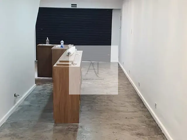 Galpão / Barracão com 203m², para alugar, no bairro Pinheiros em São Paulo