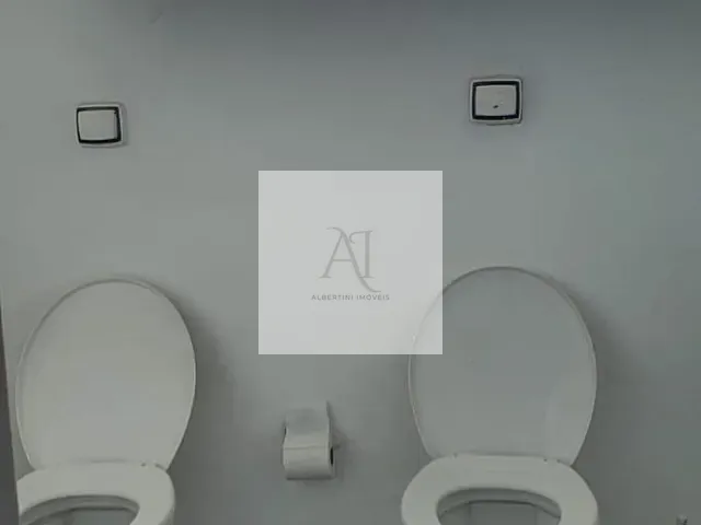 Galpão / Barracão com 203m², para alugar, no bairro Pinheiros em São Paulo