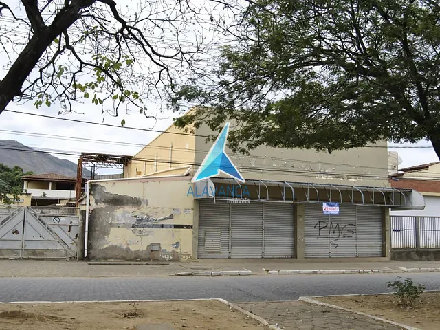 Galpão / Barracão com 1440m², à venda, no bairro Vila Isa em Governador Valadares