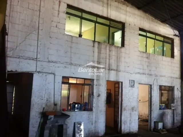 Galpão / Barracão com 580m², à venda, no bairro Vila Nilo em São Paulo