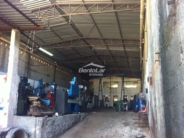 Galpão / Barracão com 580m², à venda, no bairro Vila Nilo em São Paulo