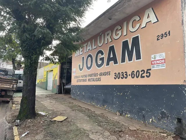 Galpão / Barracão com 1331m², à venda, no bairro Vila Nova em Apucarana