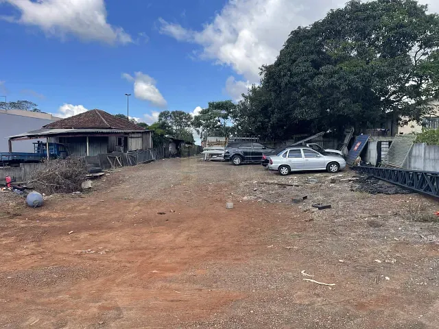 Galpão / Barracão com 1331m², à venda, no bairro Vila Nova em Apucarana