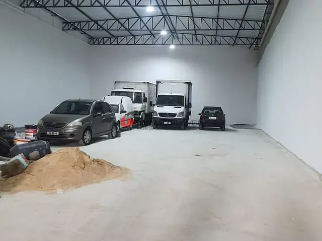 Galpão / Barracão com 700m², para alugar, no bairro Prosperidade em São Caetano do Sul