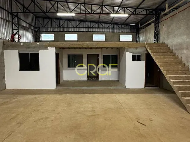 Galpão / Barracão com 300m², para alugar, no bairro Chácaras Abreu em Formosa