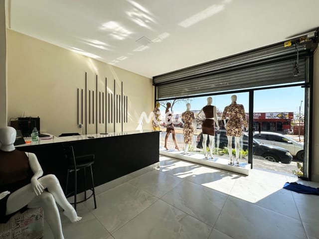 Foto do Galpão / Barracão - Galpão de R$ 1.600.000,00 por R$ 1.200,000,00, Residencial Recanto do Bosque, Goiânia, GO | M360 Imóveis