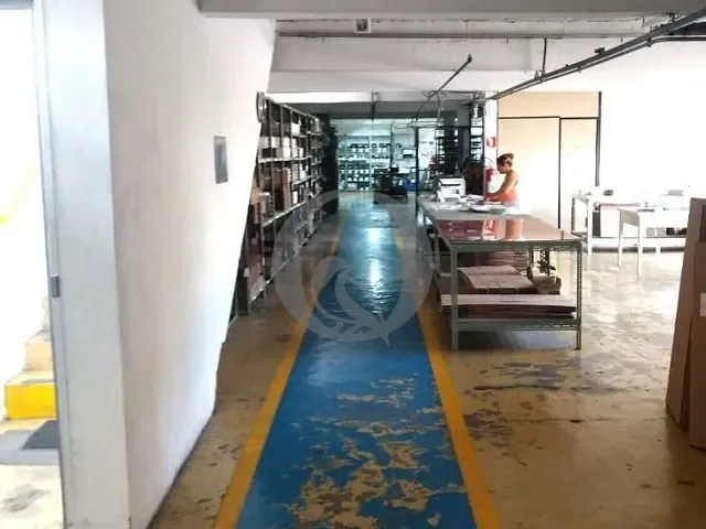 Galpão / Barracão à venda, no bairro Jardim Independência em São Paulo