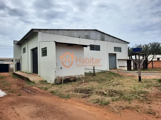 Galpão / Barracão com 2750m², à venda ou para alugar, no bairro Nova Prata em Sorriso