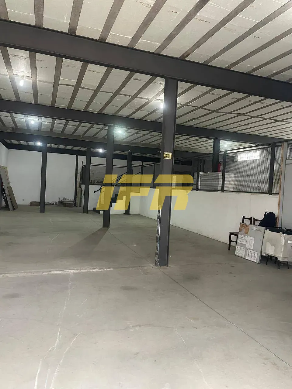 Depósito-Galpão, 260 m² - Foto 1