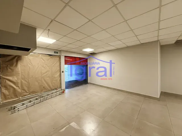 Galpão / Barracão com 250m², à venda ou para alugar, no bairro Vila Guarani (Z Sul) em São Paulo