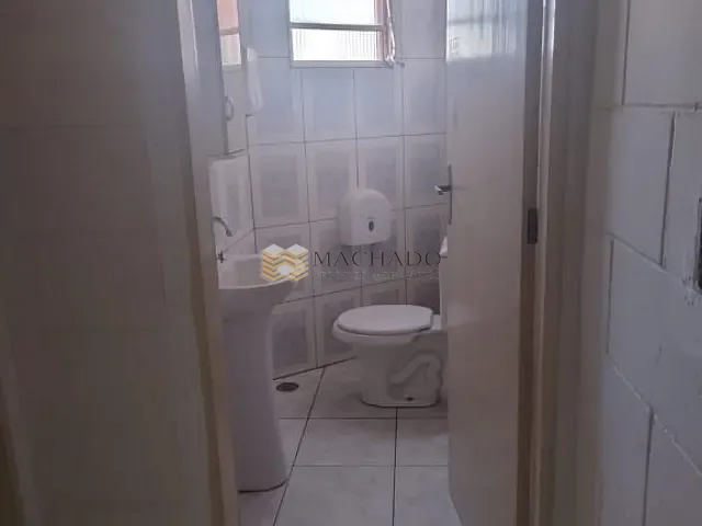 Galpão / Barracão com 800m², para alugar, no bairro Jardim da Várzea em Santana de Parnaíba