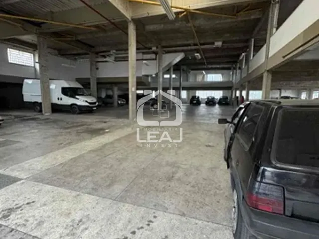 Galpão / Barracão com 1396m², para alugar, no bairro Jardim Flórida em Barueri
