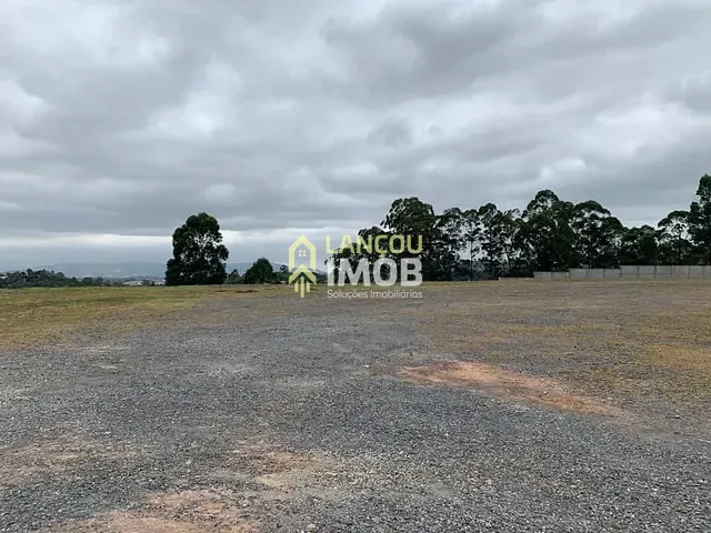 Galpão / Barracão com 15000m², para alugar, no bairro Jardim das Colinas em Franco da Rocha