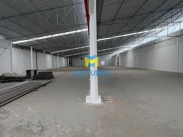 Galpão / Barracão com 3800m², para alugar, no bairro Prazeres em Jaboatão dos Guararapes