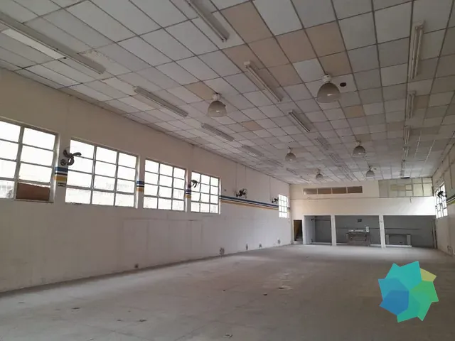 Galpão / Barracão com 840m², à venda, no bairro Centro em Salto